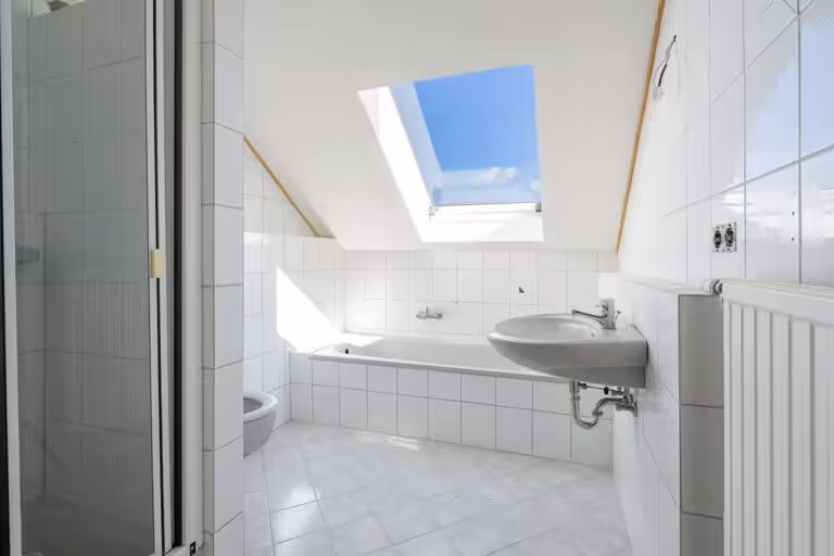 Badezimmer 1.OG
