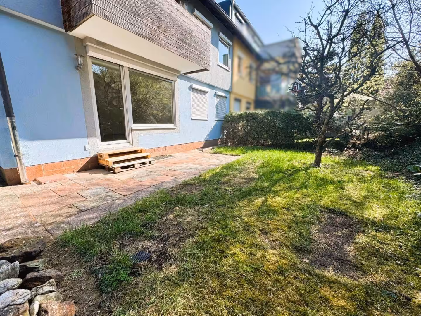 Terrasse mit Gartenanteil EG (1)