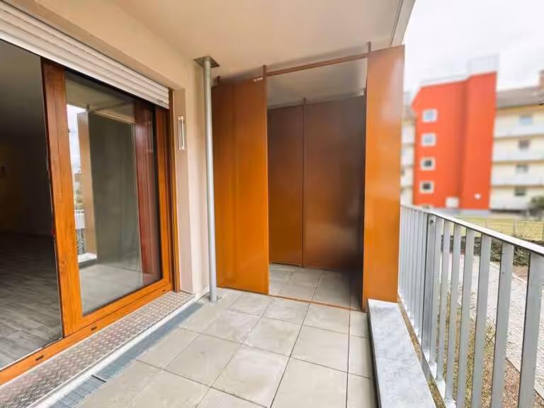 Loggia (2)
